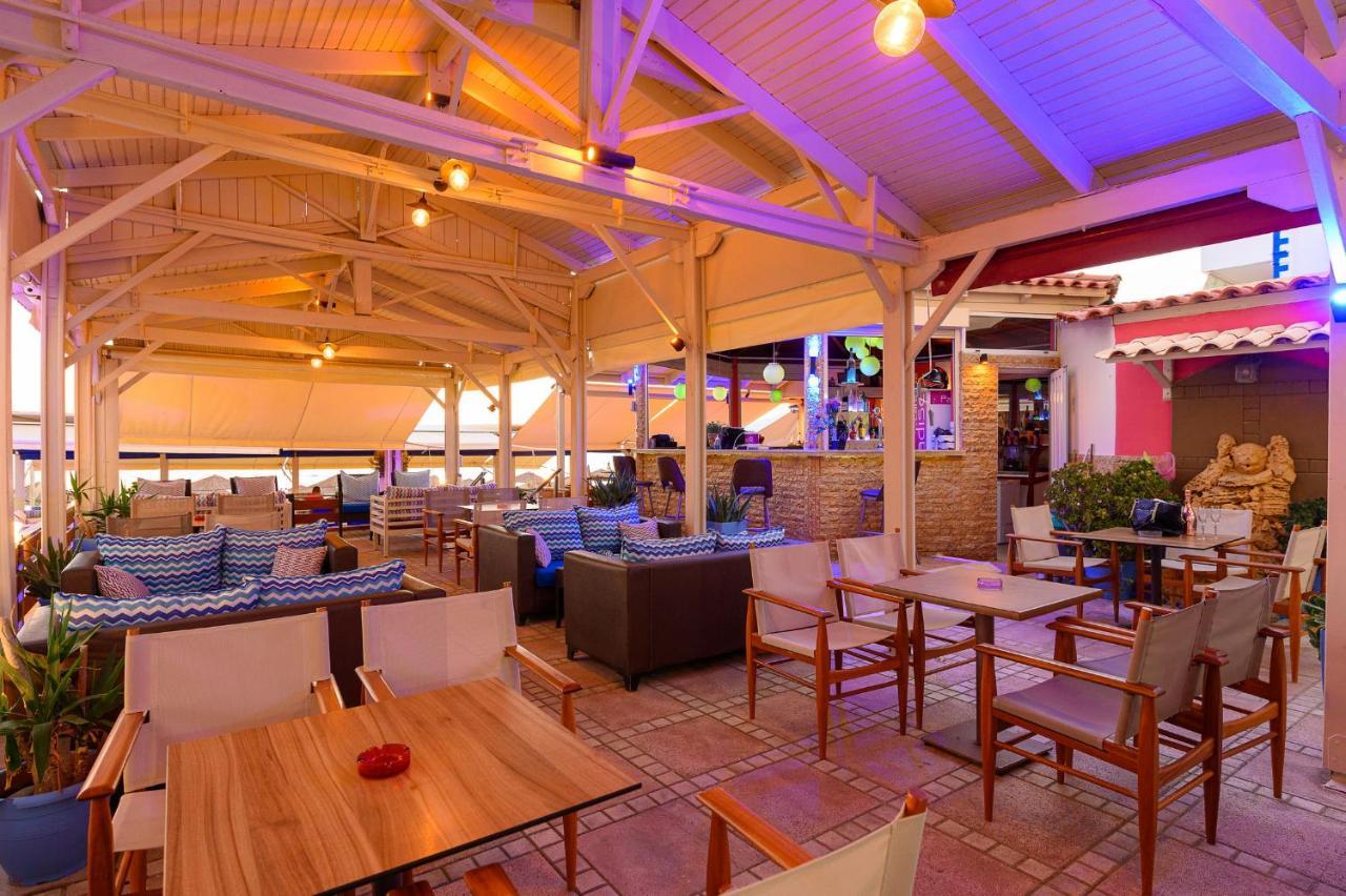 Studios Paradise